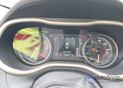 2016 Jeep Cherokee 75Th Anniversary from USA, damaged, VIN 1C4PJLCS8GW281238